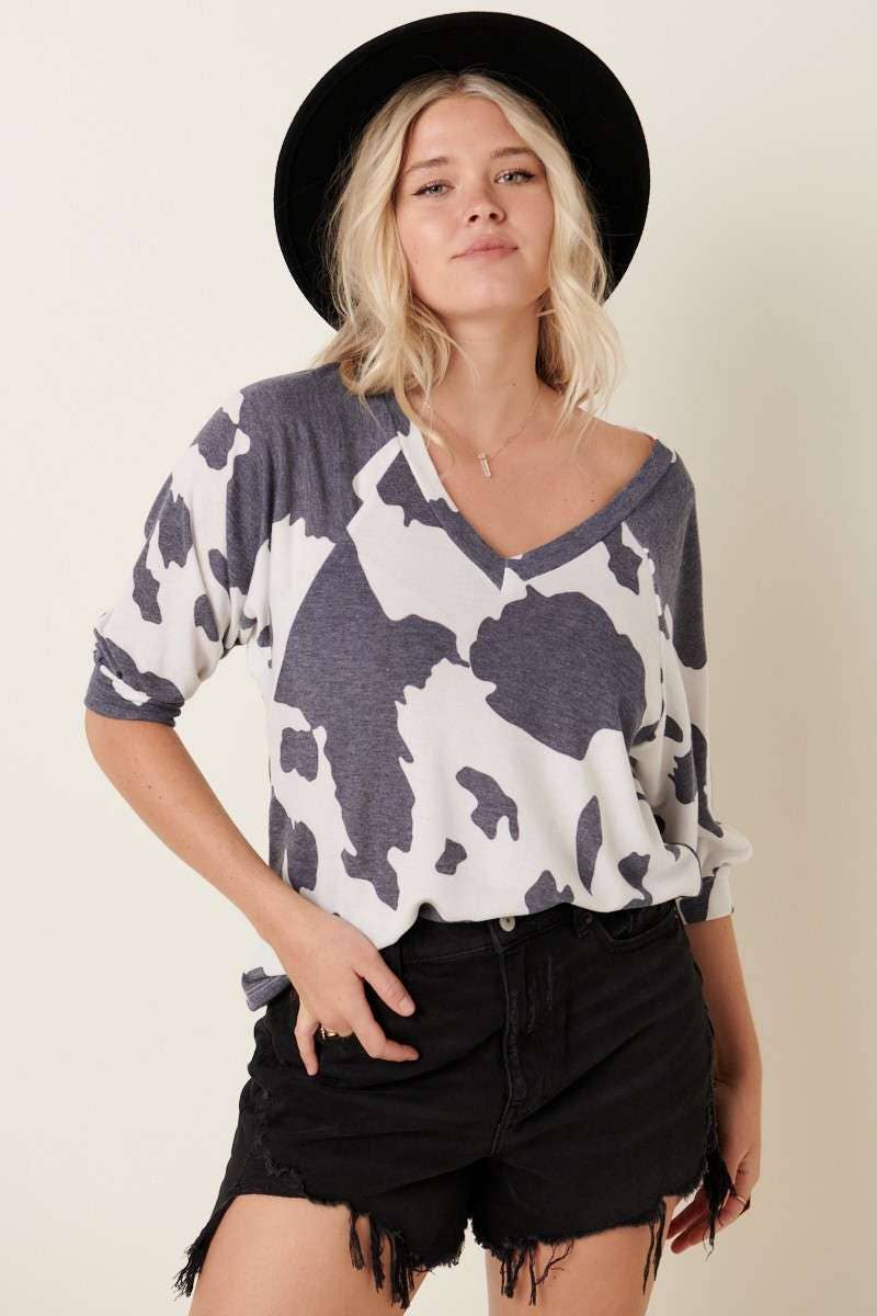 COW PRINT RAGLAN SLEEVE KNIT TOP