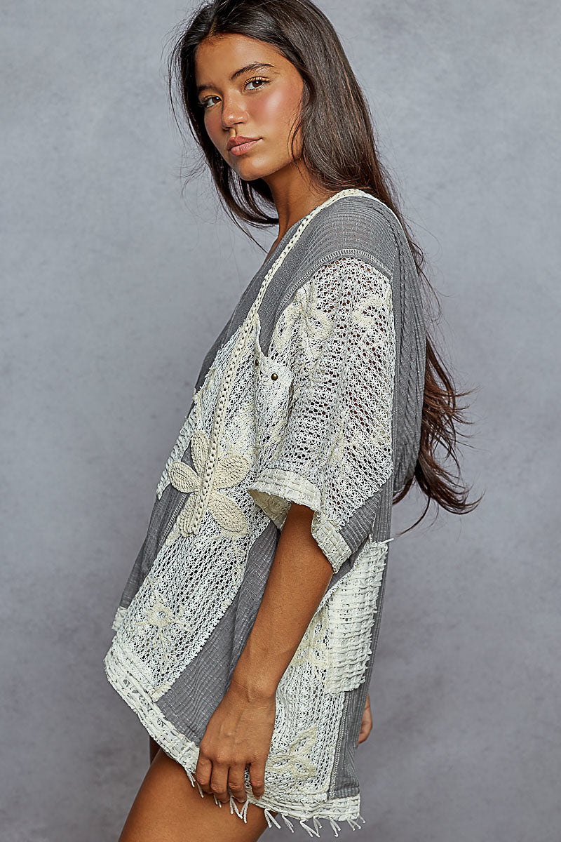 POL - V-Neck Short Sleeve Crochet Contrast Solid Top