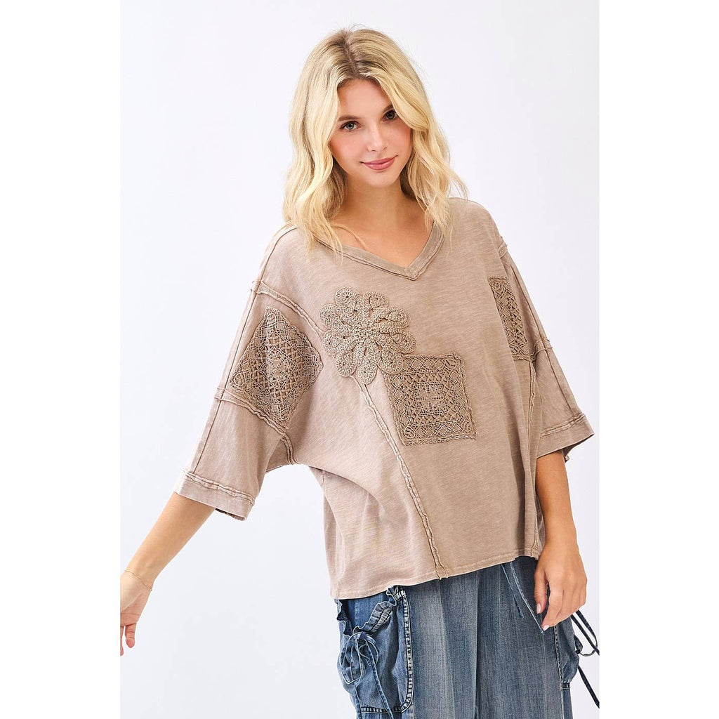 CROCHET PATCH OVERSIZED V-NECK SHORT SLEEVE TOP