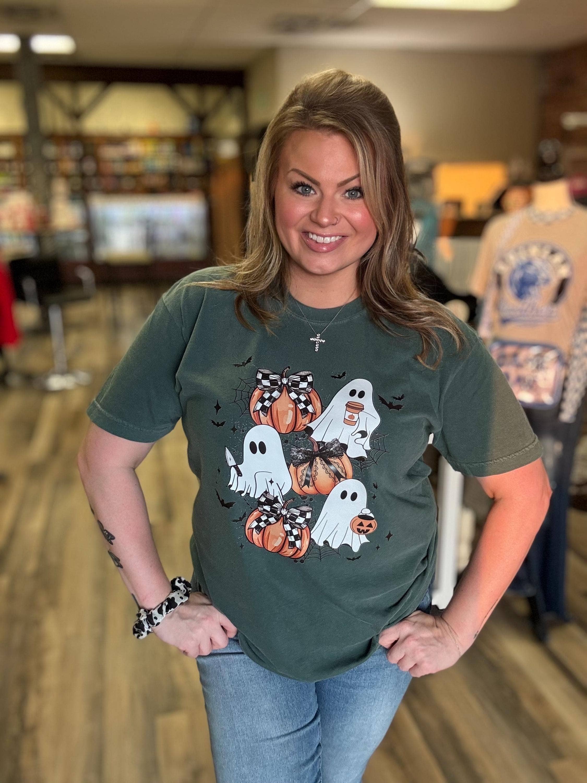 Pumpkin Patch Ghosts Spooky Halloween T-Shirt