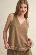 Frayed V-Neck Center Seam Tank Top