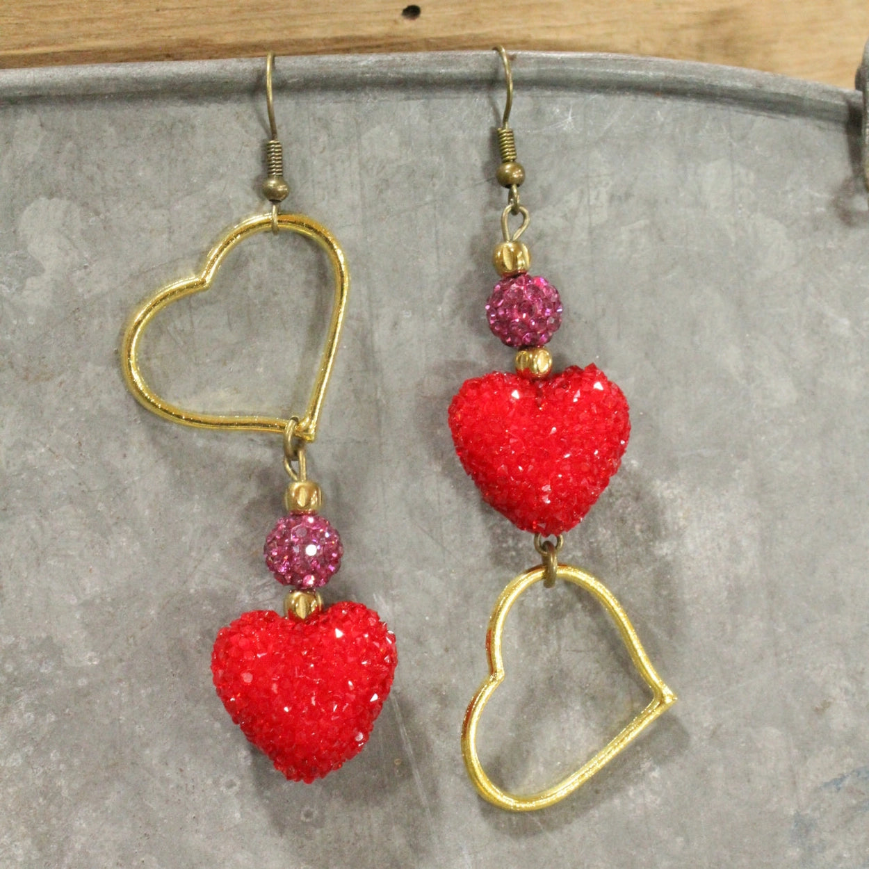 The Primitive Peddler - Broken Arrow Heart Dangle Earrings