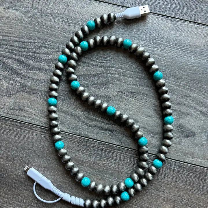 Turquoise Beaded Charger with Lightning & Usb-C