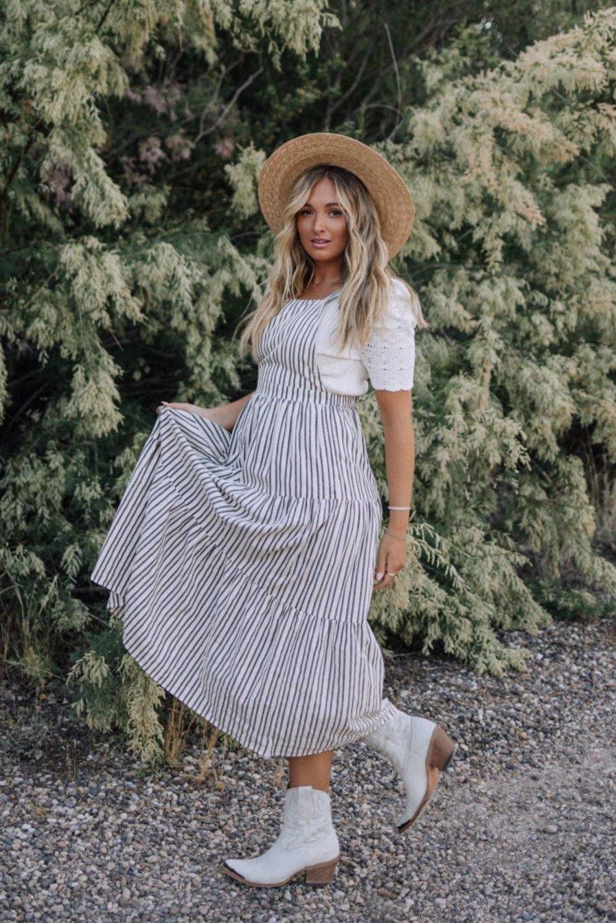 Elizabeth Overall Dress in Ivory Charcoal