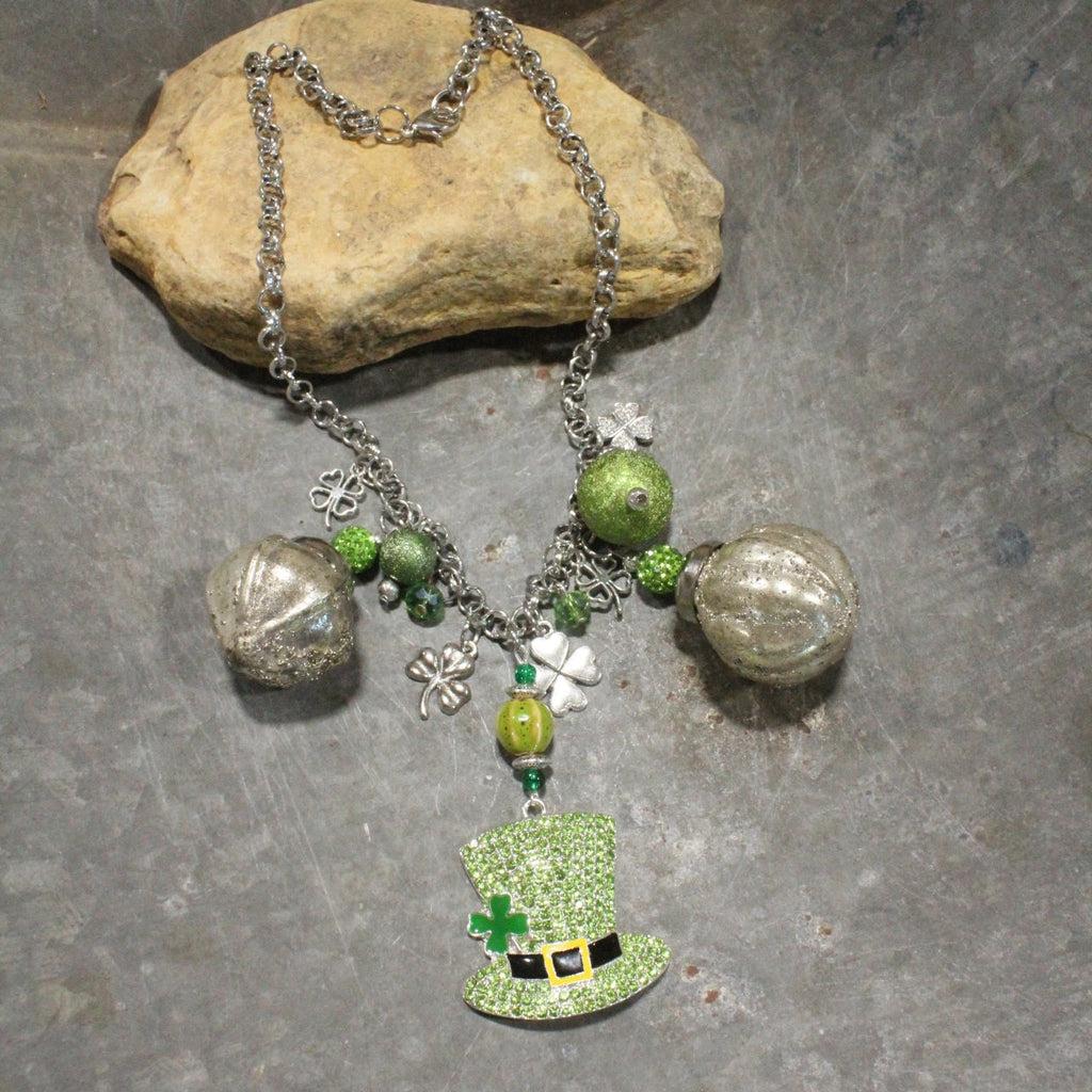 The Primitive Peddlers - Hats Off To Those Lucky Ladies Charm'd Necklace