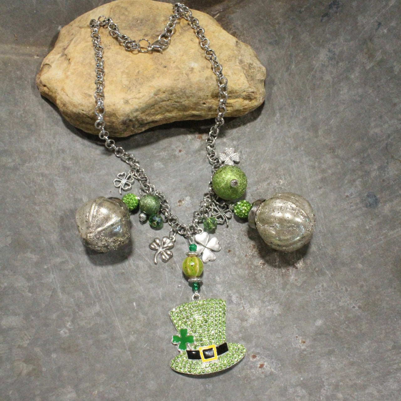 The Primitive Peddlers - Hats Off To Those Lucky Ladies Charm'd Necklace