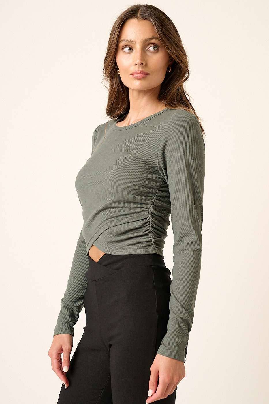 FRONT CROSS LONG SLEEVE KNIT TOP