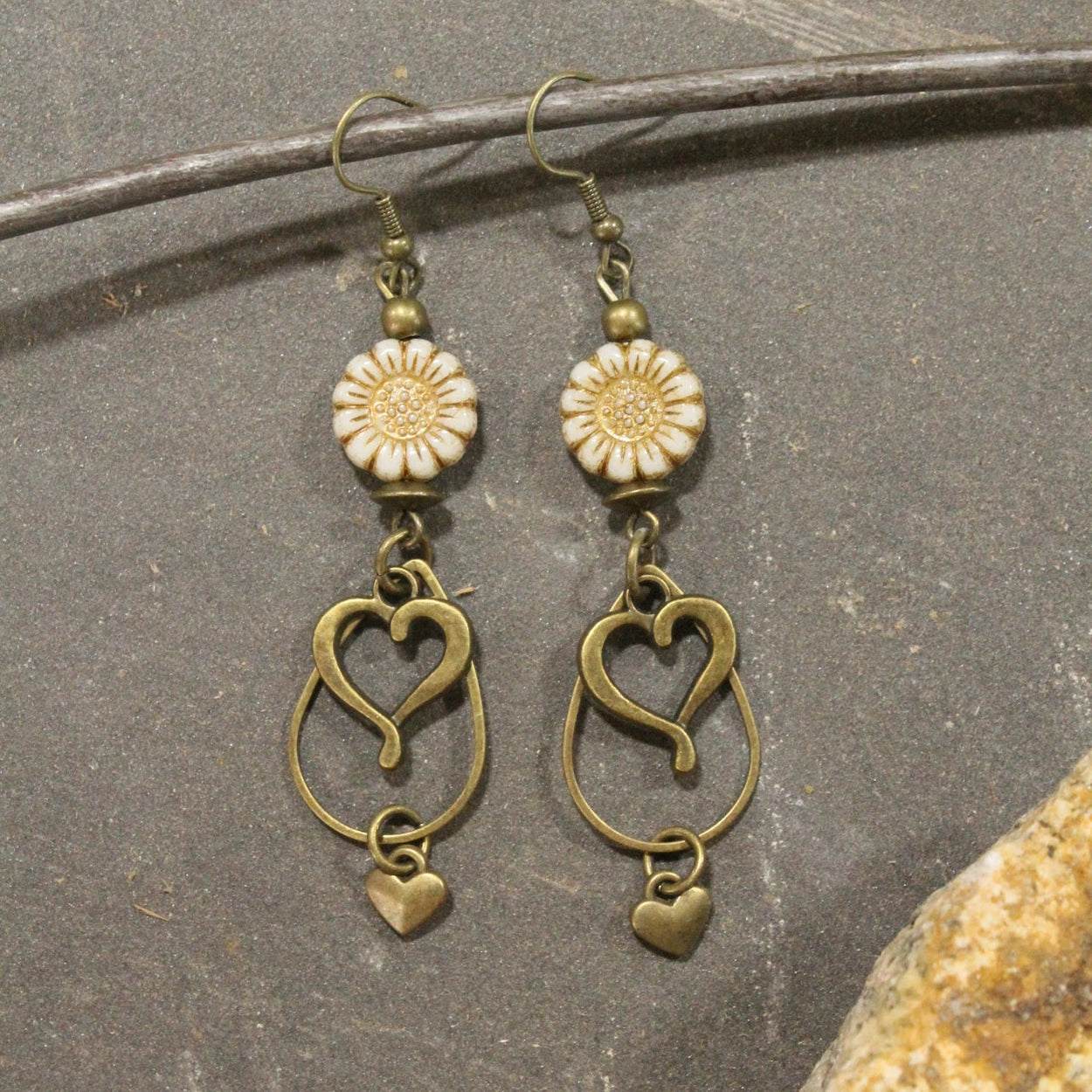 The Primitive Peddler - Tender Heart Czech Glass Dangle Earrings