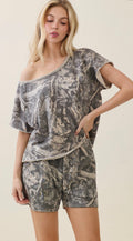 j.Her Camo Top