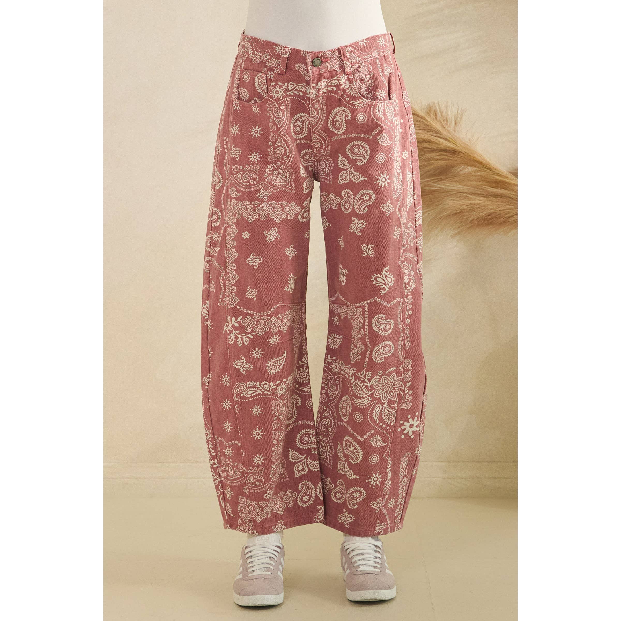 Paisley Printed Denim Pants - Veveret