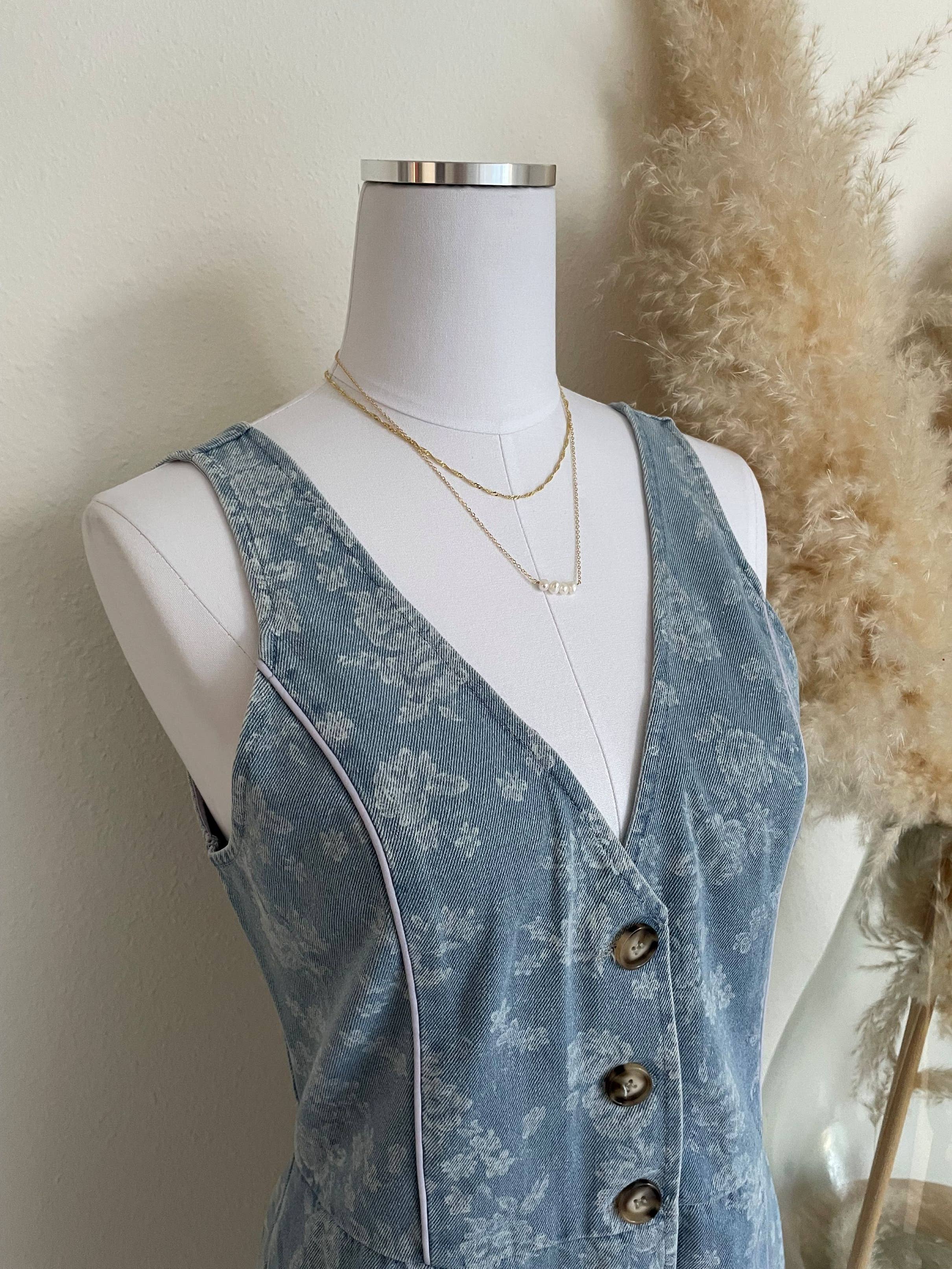 V NECK BUTTON FRONT DENIM ROMPER
