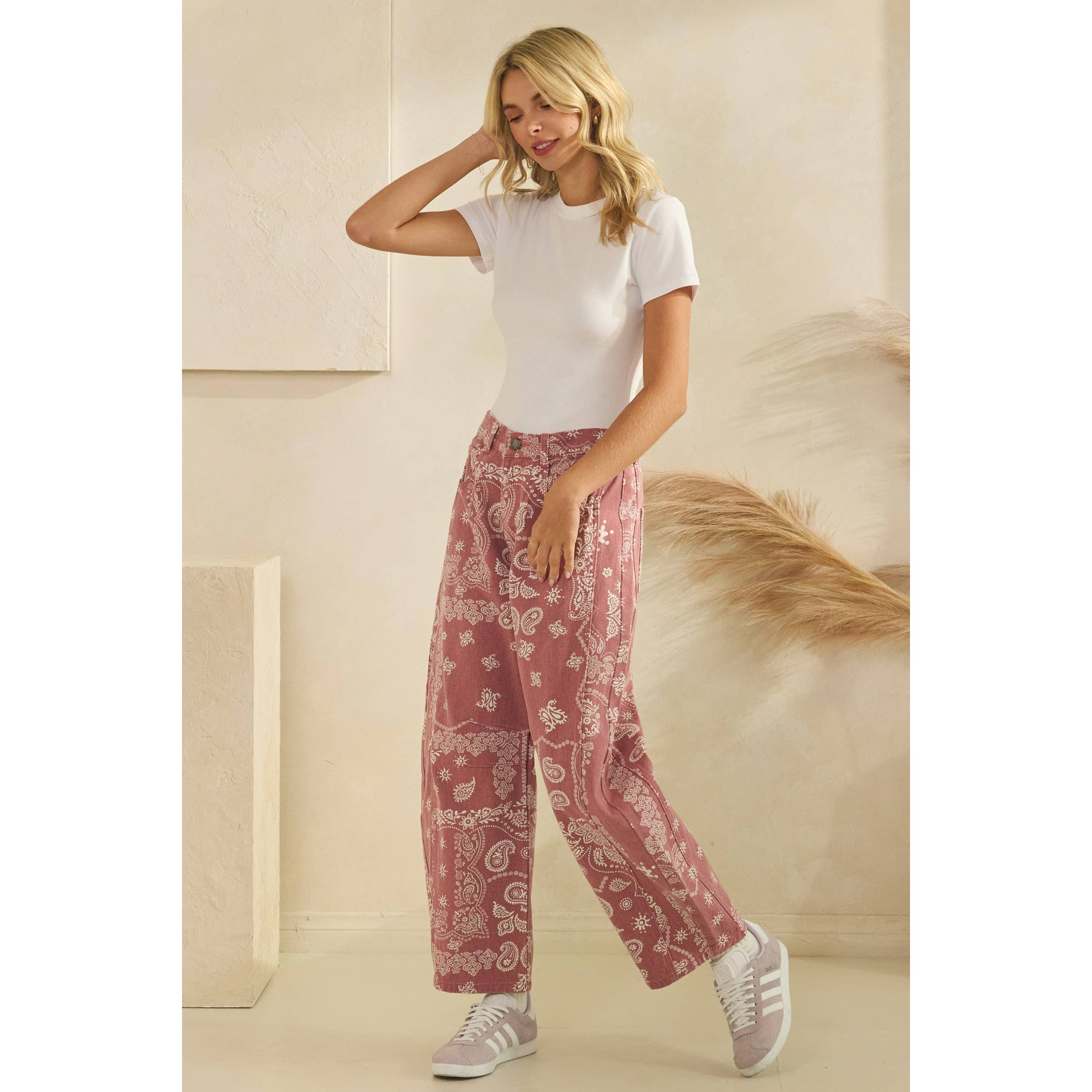 Paisley Printed Denim Pants - Veveret