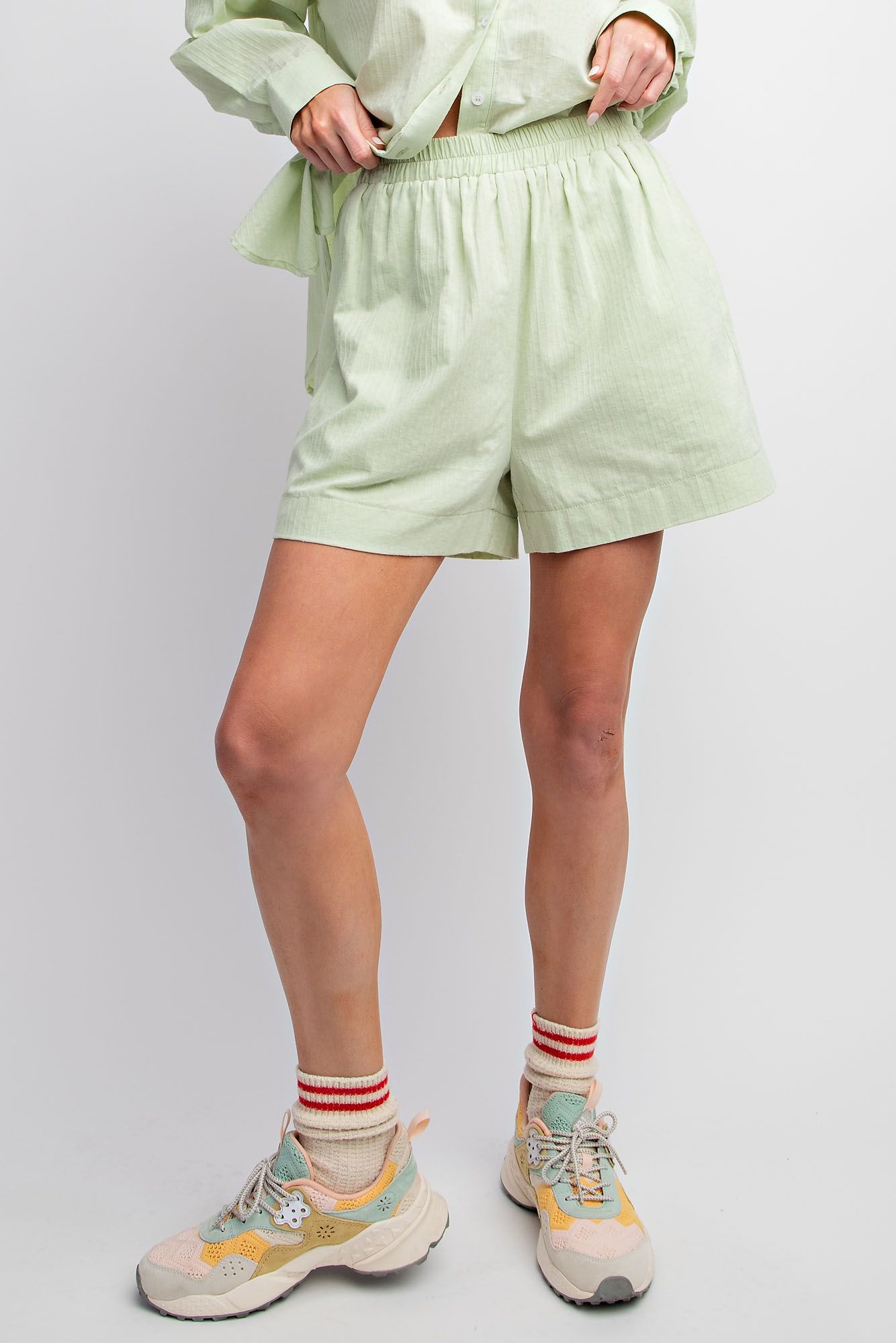 Easel - PLUS SIZE