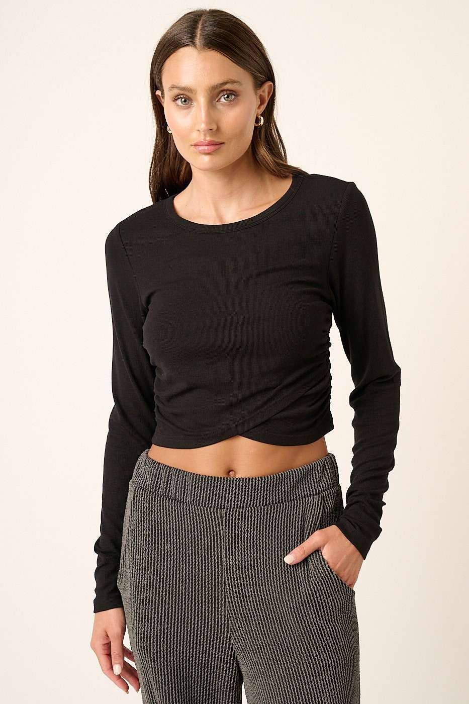 FRONT CROSS LONG SLEEVE KNIT TOP