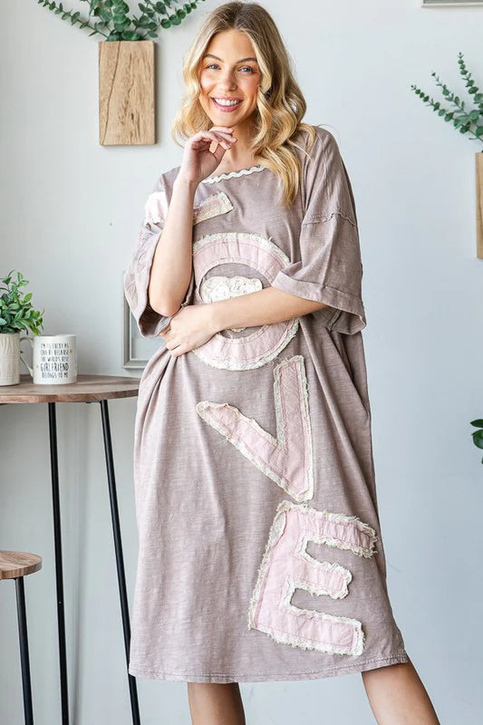 Oli & Hali -  Washed Love Embroidery Short Sleeve Midi Dress