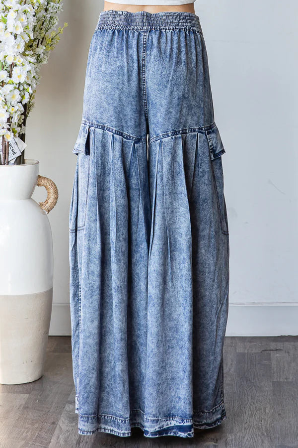 Oli & Hali - Pleated Detail Wide Leg Tencel Pants